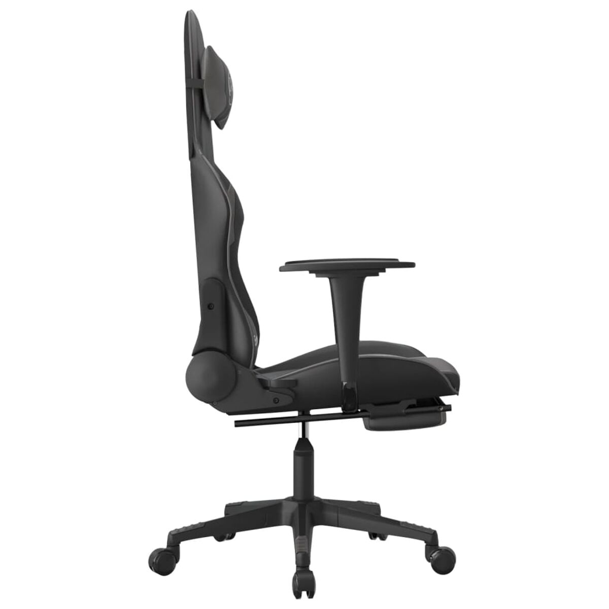 Schwarzer Gaming-Stuhl, Seitenprofil. Enthält Kopfstütze, Armlehnen und Räder.