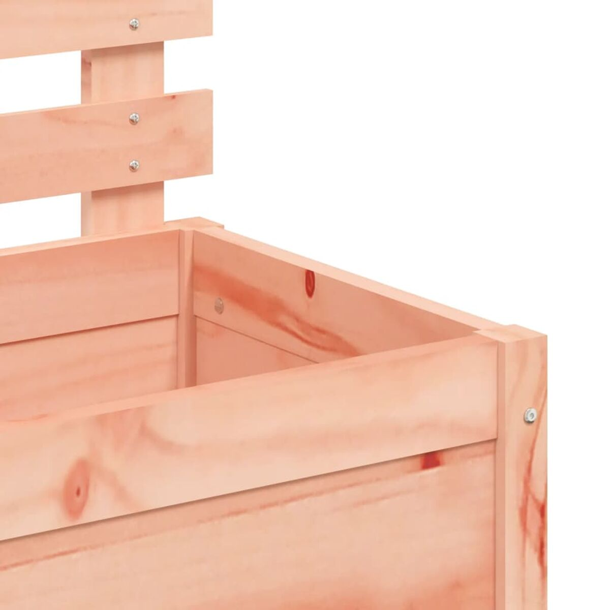 Nahaufnahme eines hellbraunen Holzpflanzgefäßes.
