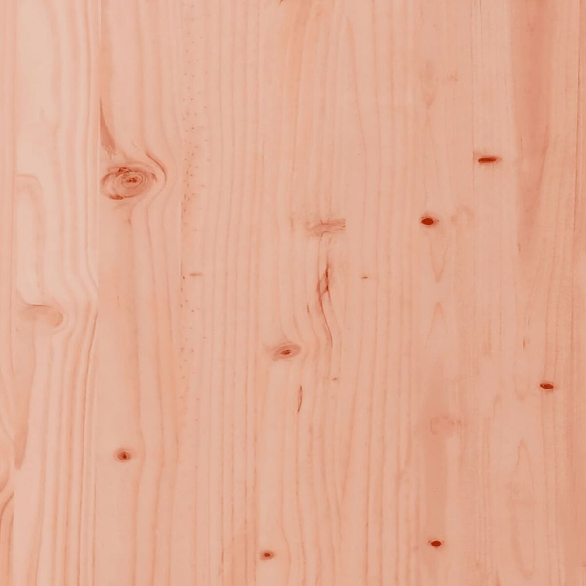 Eine vertikale Holzoberfläche, Holzmaserung mit Ästen, in einem hellrosa-orangen Farbton.