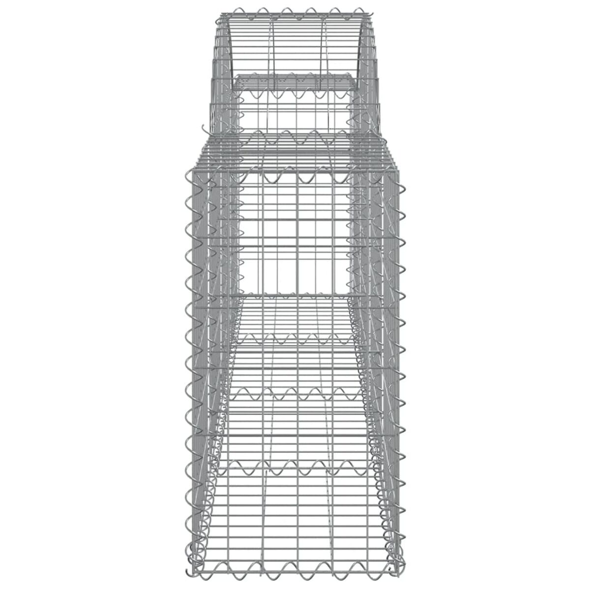 Ein Gabion in rechteckiger Form, aus Metall gefertigt und mit Steinen gefüllt.