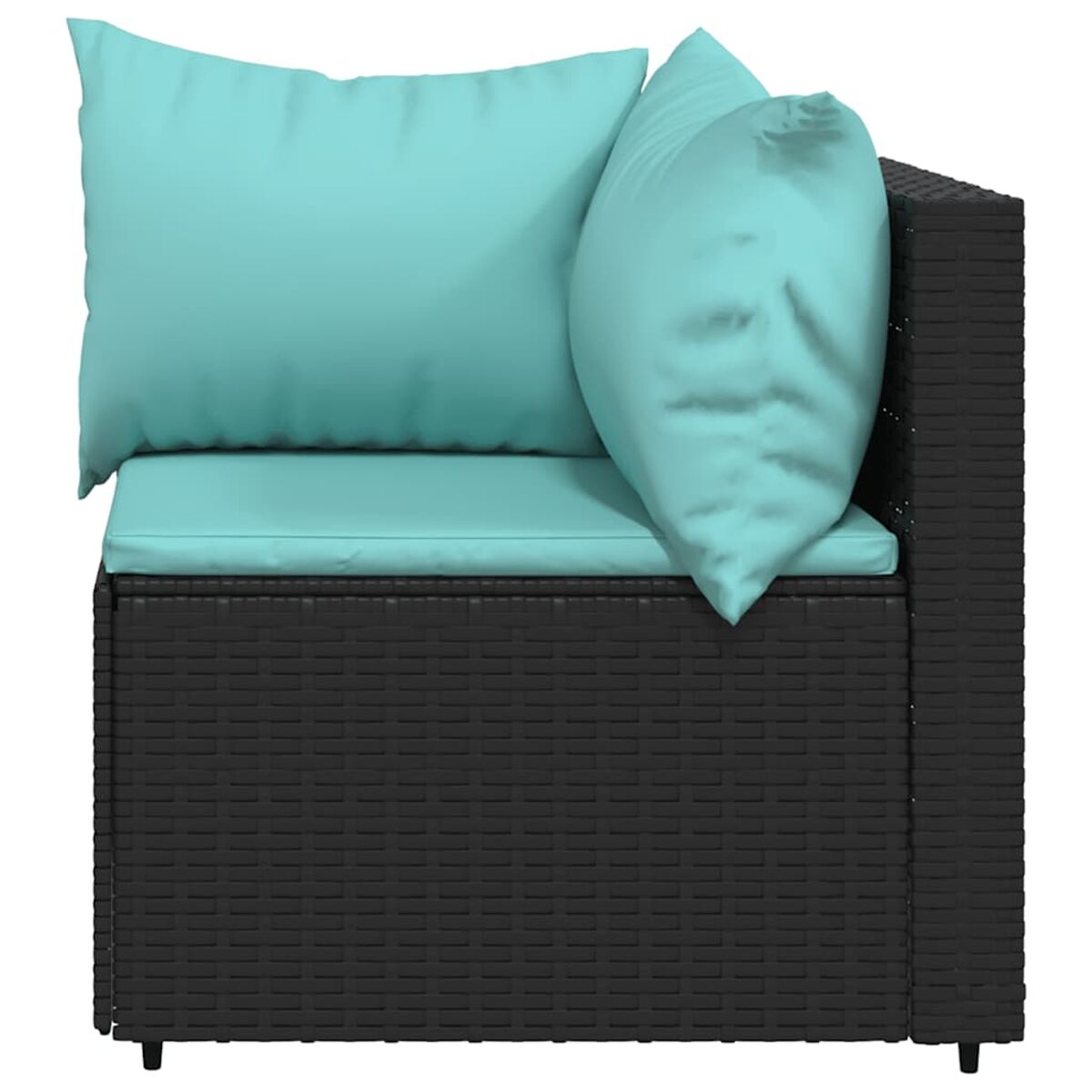 Ecksofa mit schwarzem Korbgeweberahmen und türkisfarbenen Kissen.
