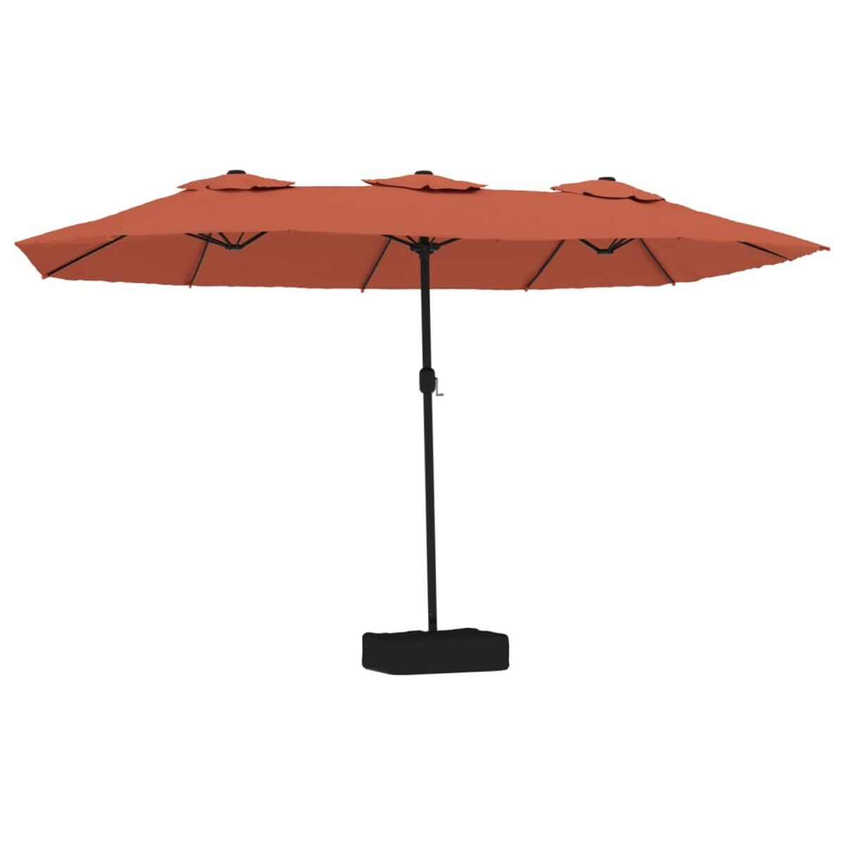 Ein großer, orangefarbener rechteckiger Sonnenschirm mit mehreren kleineren Schirmen und einem schwarzen Sockel. Weißer Hintergrund.