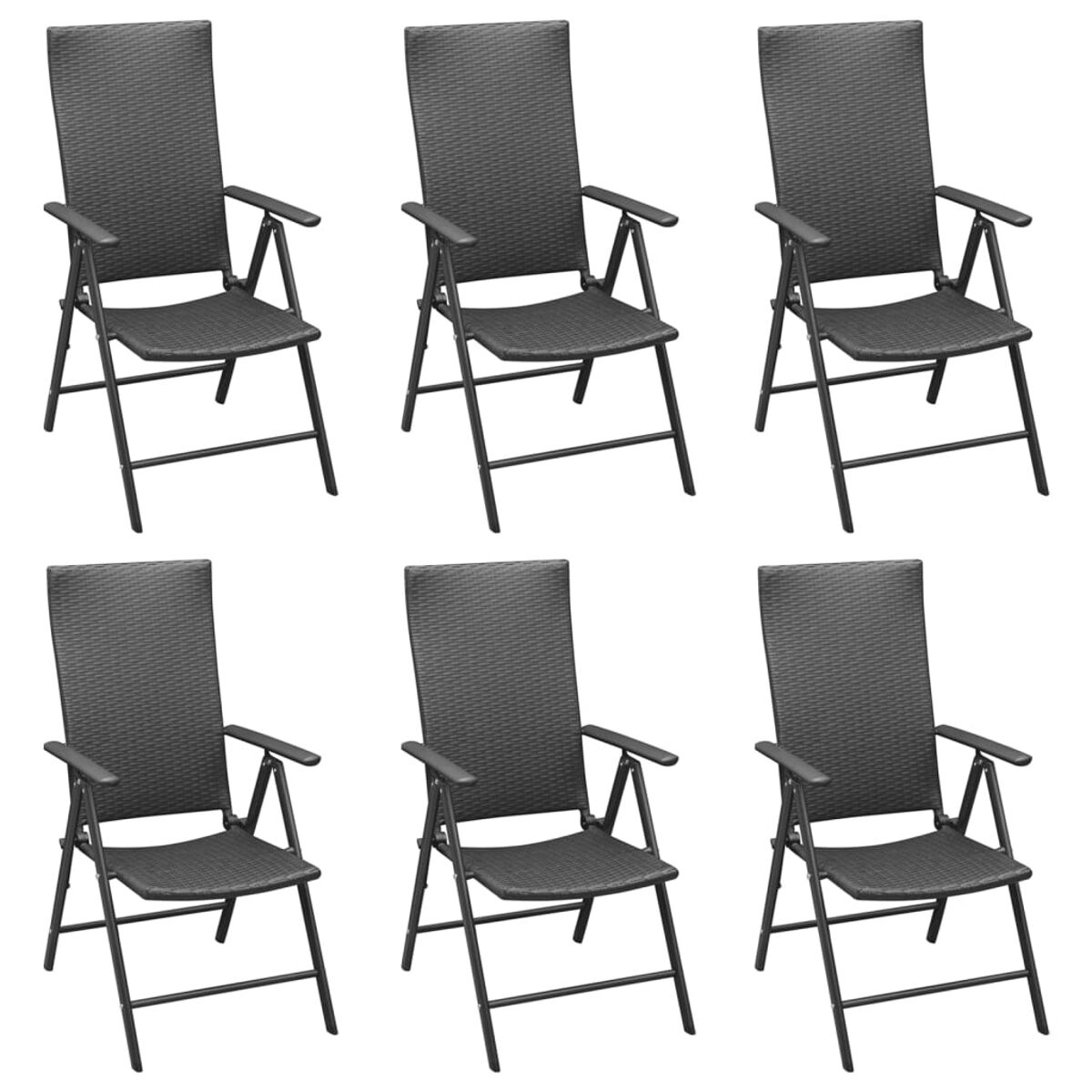 Sechs dunkelgraue Outdoor-Stühle aus gewebtem Material, in zwei Dreierreihen angeordnet.
