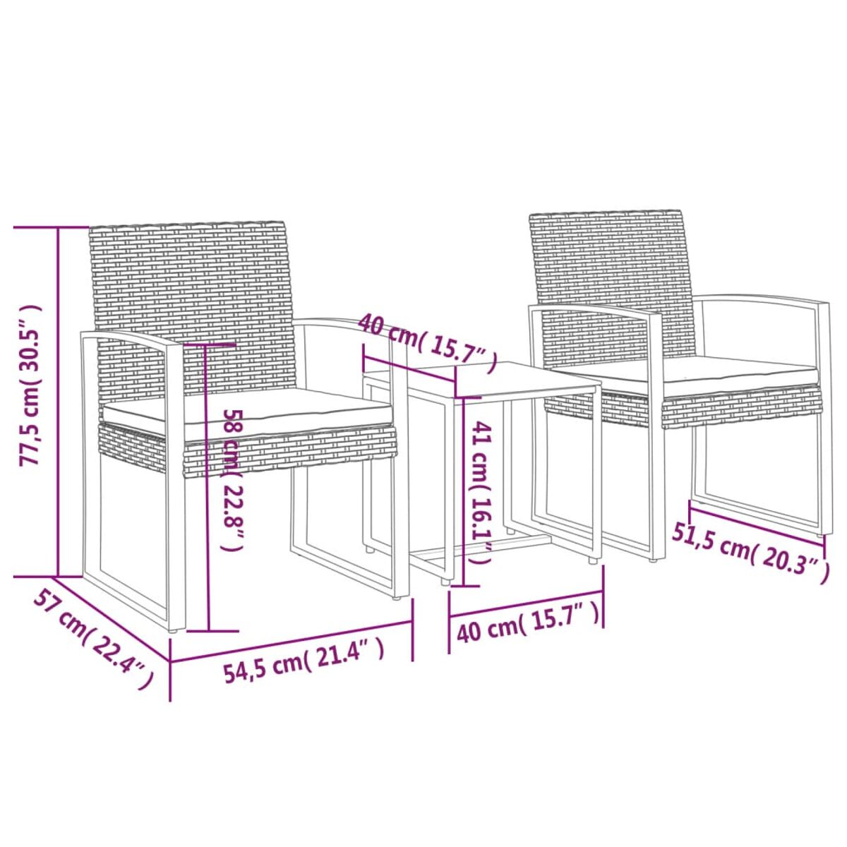 Zwei Stühle und ein Tisch. Die Stühle sind aus Korbgeflecht mit Kissen und einem kleinen Tisch.