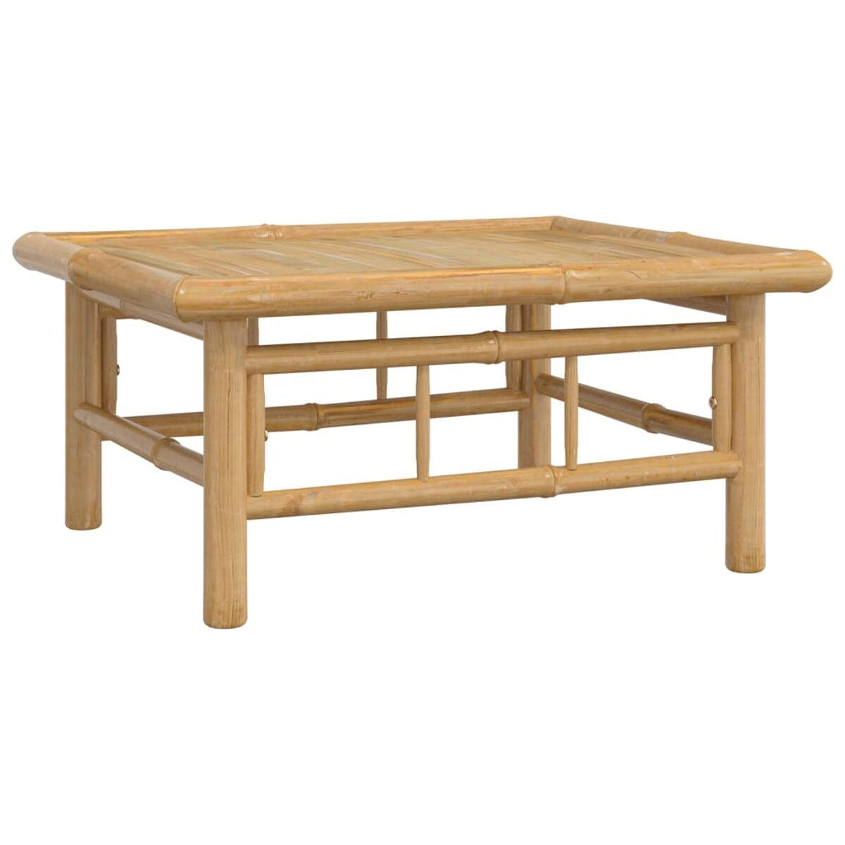 Quadratischer Couchtisch aus Bambus. Hellbraune Farbe. Der Tisch hat ein schlichtes Design und steht vor weißem Hintergrund.