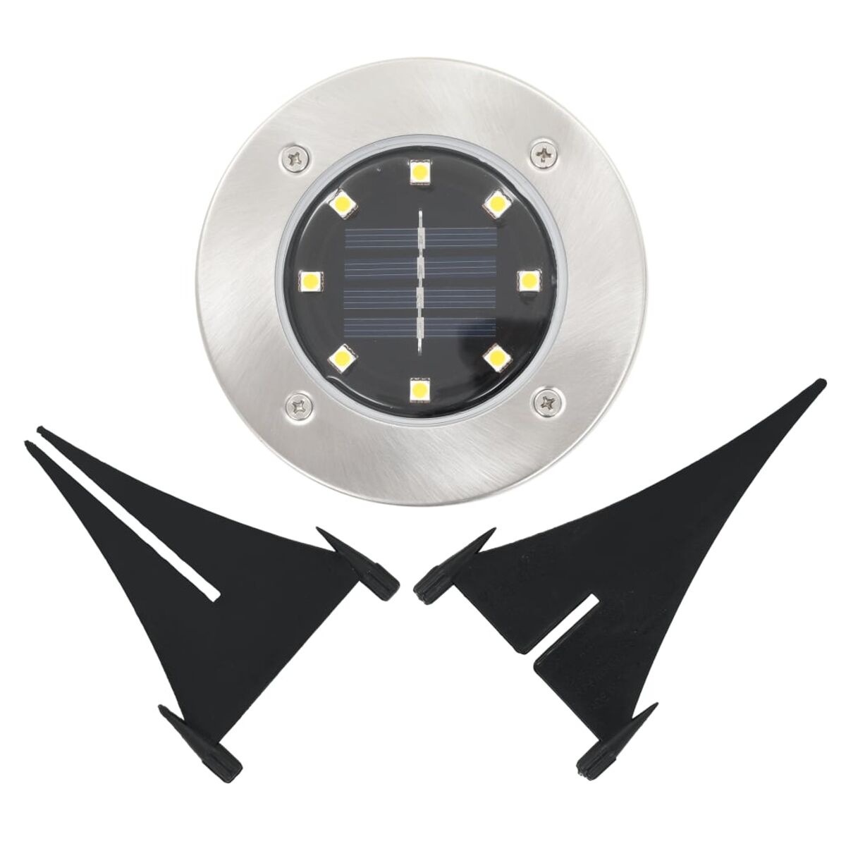 Runde, silberne Bodenleuchten mit Solarpanel und schwarzen Pfählen.