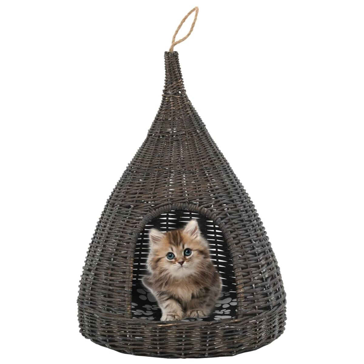 Ein Kätzchen in einem gewebten braunen Katzenbett. Das Bett hat die Form eines Tropfens.