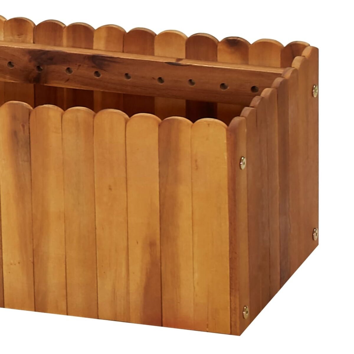Ein Pflanzkasten aus Holz mit gewelltem oberem Rand und vertikalen Holzlatten.