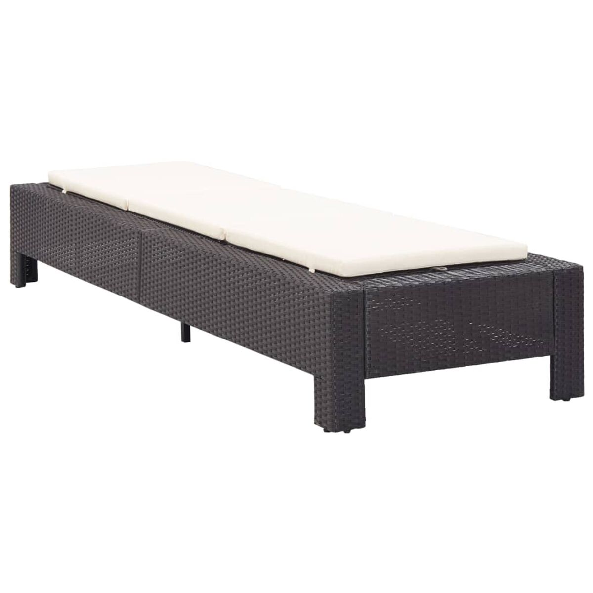 Dunkelbraune Rattan-Sonnenliege mit weißem Kissen.