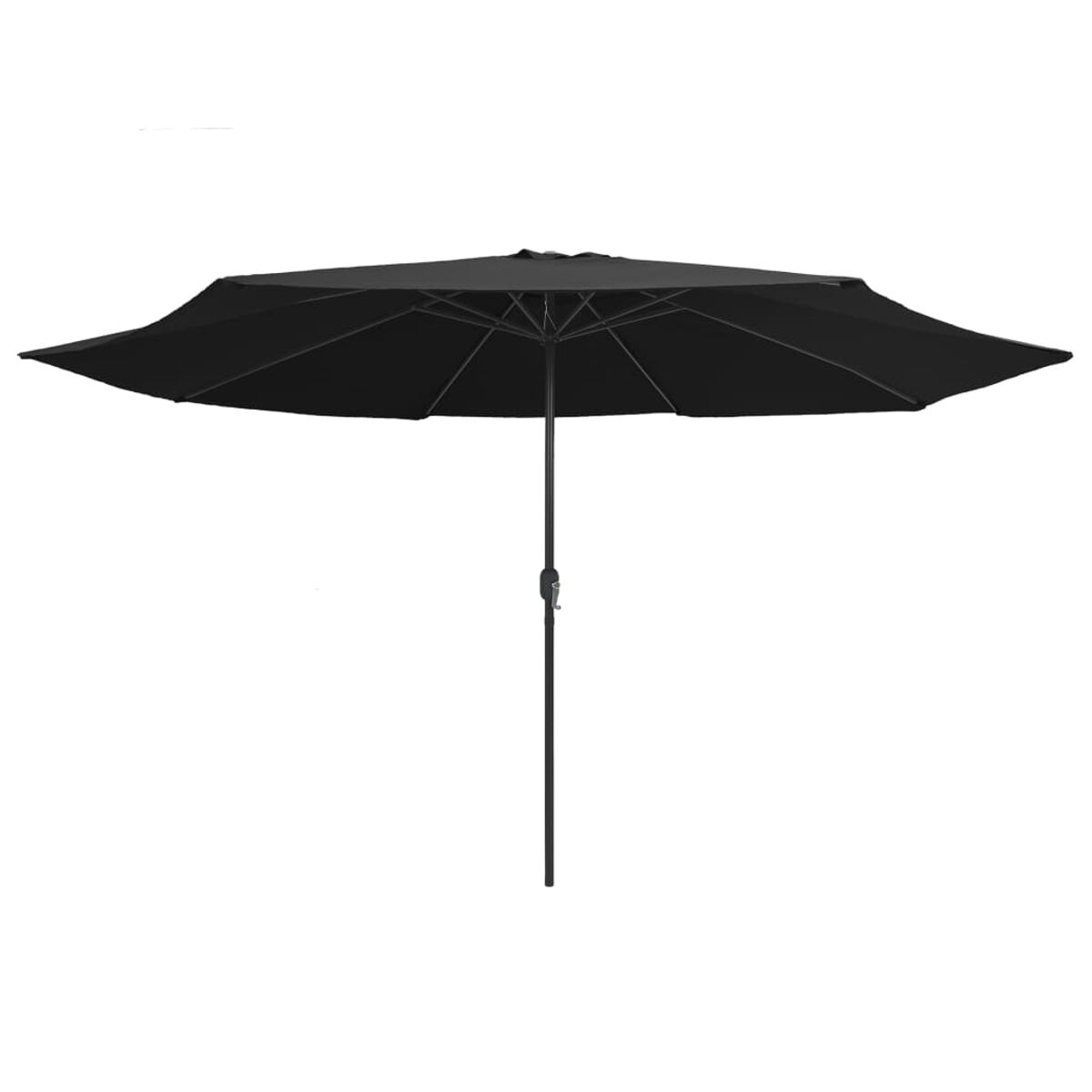 Schwarzer Regenschirm, offen. Lange schwarze Stange. Weißer Hintergrund. Isoliert.