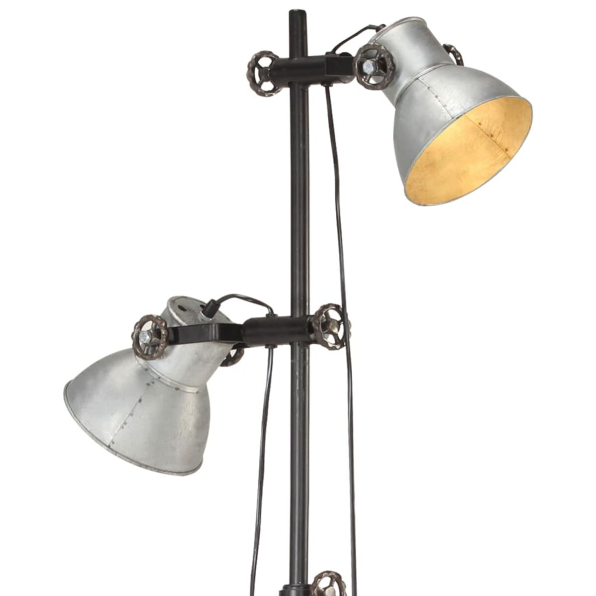 Zwei silberne Industrielampen auf einem schwarzen Ständer, jede mit verstellbaren Köpfen und sichtbarer Verkabelung.