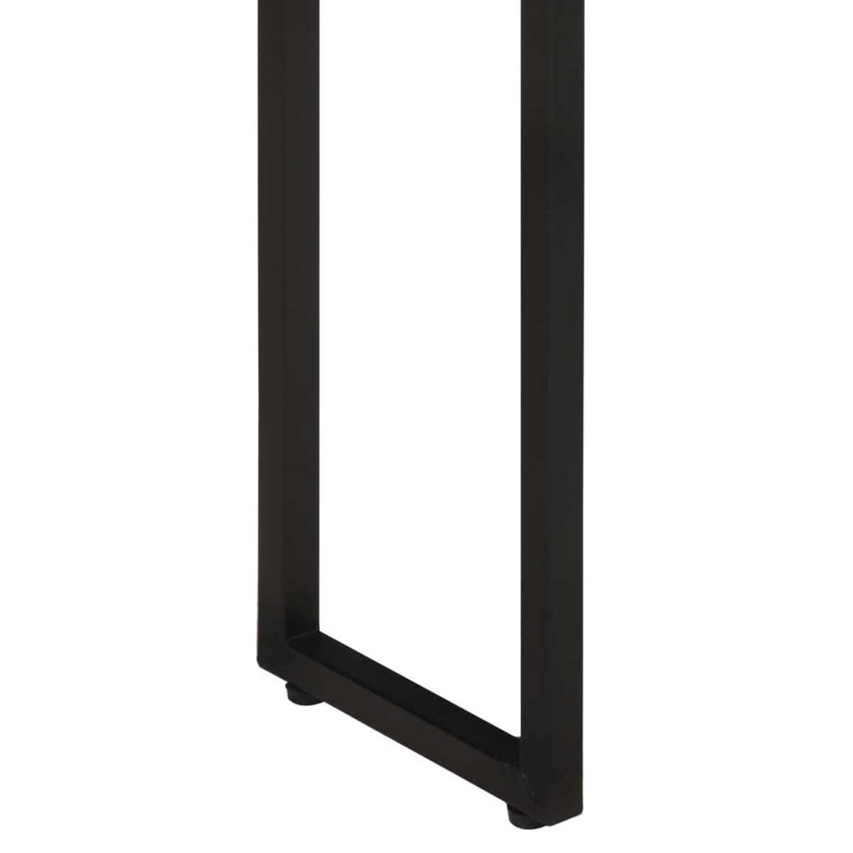 Nahaufnahme von schwarzen Metall-Tischbeinen. Die Beine sind quadratisch und enden mit kleinen schwarzen Füßen.