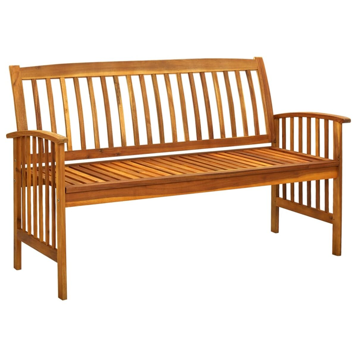Eine Holzbank mit Armlehnen und Lamellen auf Rücken und Sitz.
