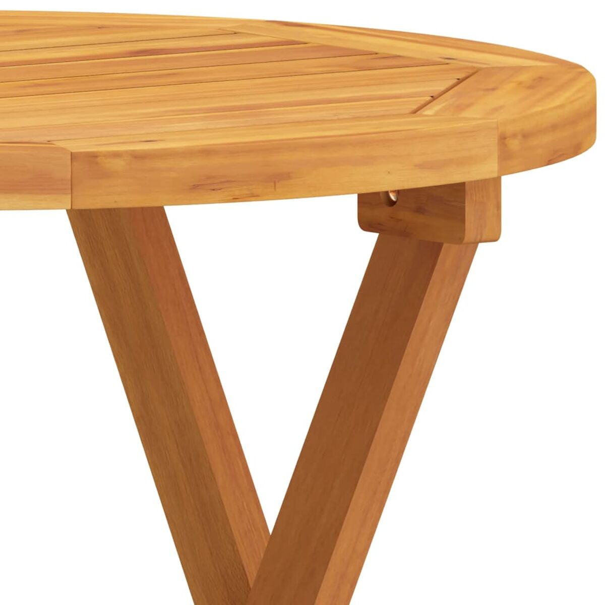 Nahaufnahme eines Holztisches mit abgerundeter Ecke und V-förmigen Beinen. Naturholz.
