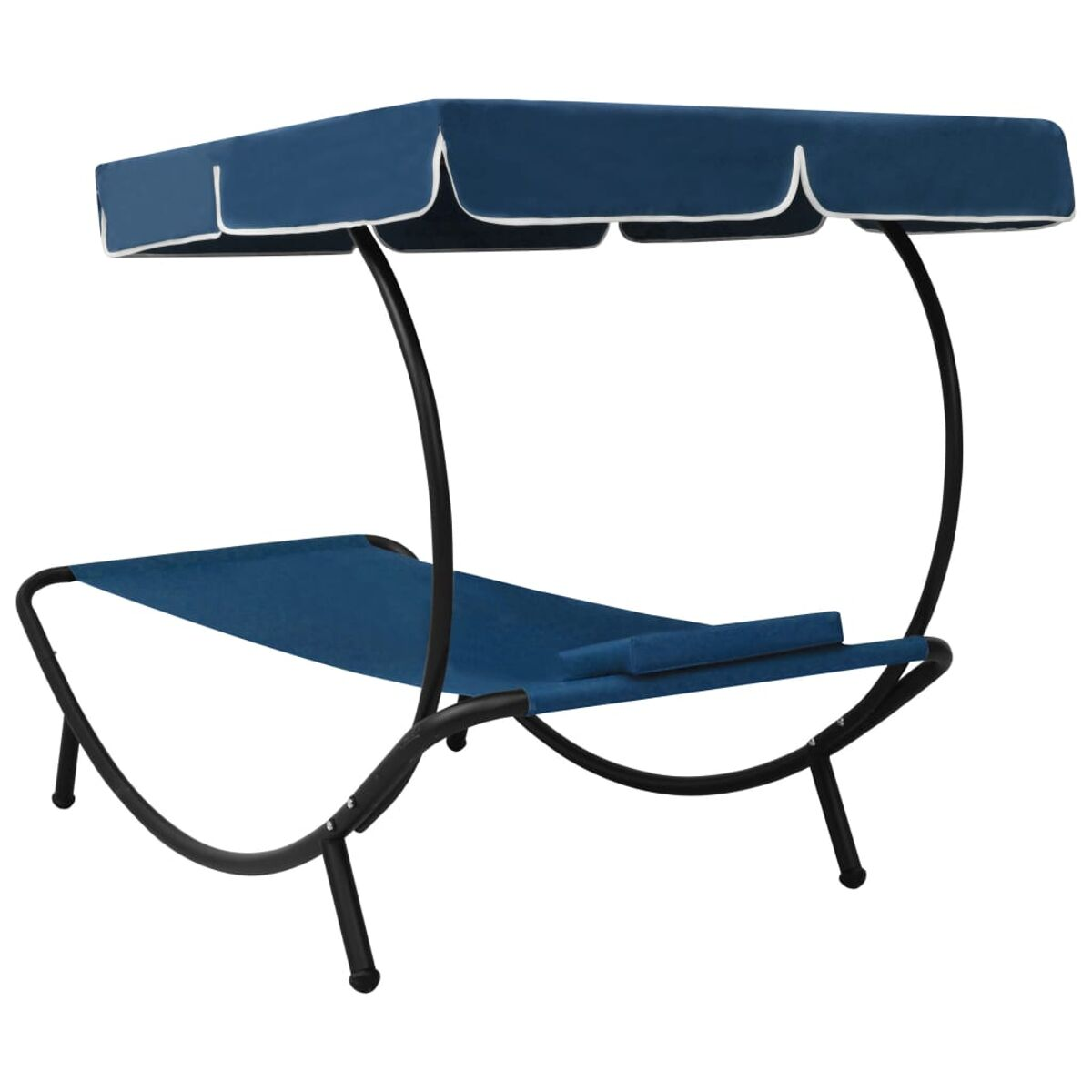 Blaue Chaiselongue. Gebogener Rahmen. Weiße Verkleidung. Baldachin darüber.