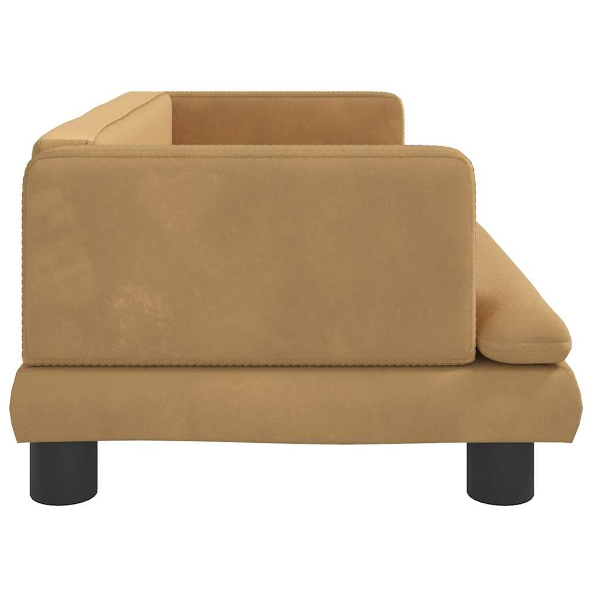 Seitenansicht eines beigefarbenen Sofas mit schwarzen Beinen. Hat Armlehnen und ein niedriges Profil.