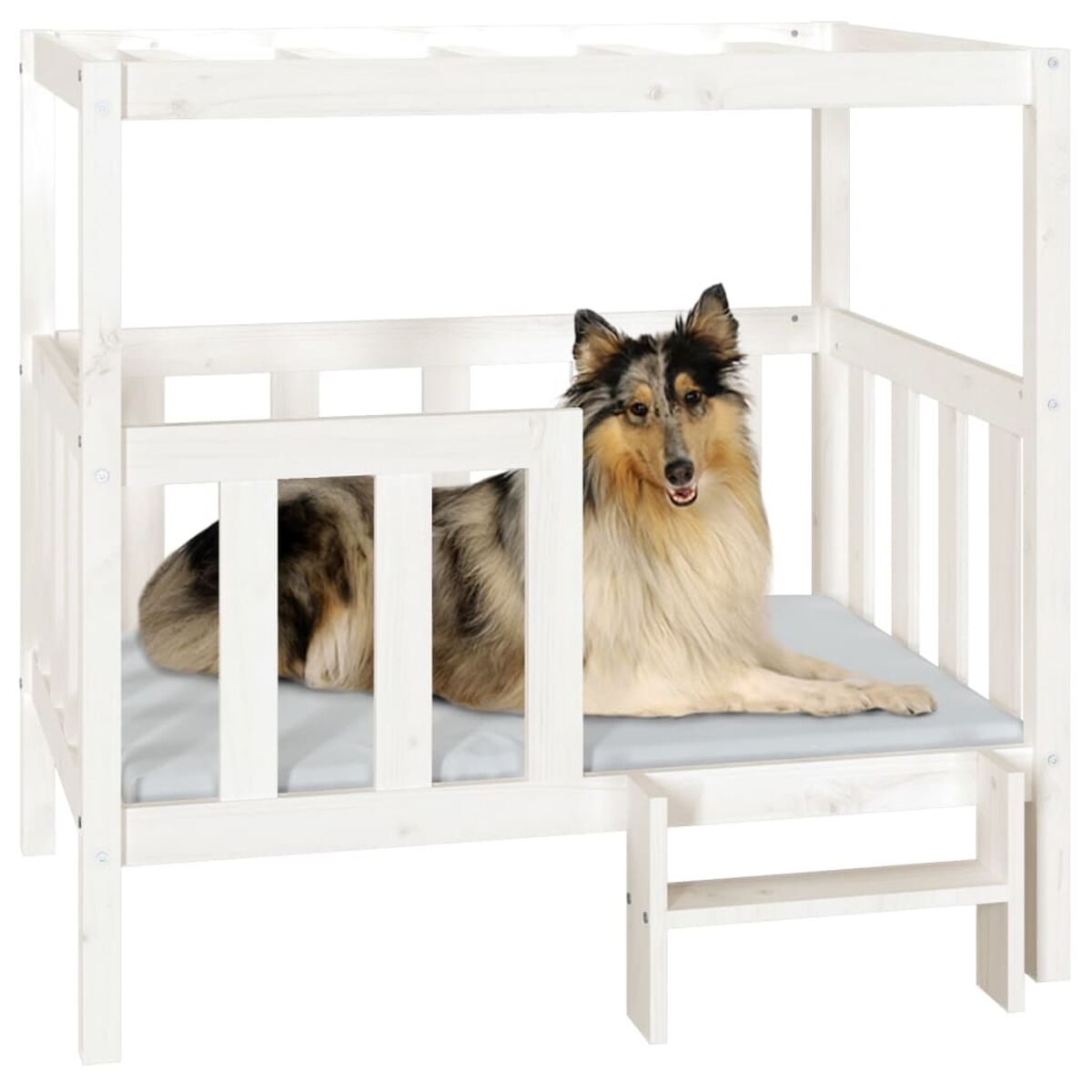 Weißes Hundebett aus Holz mit einem Hund darin. Es hat ein blaues Kissen und eine kleine Stufe.
