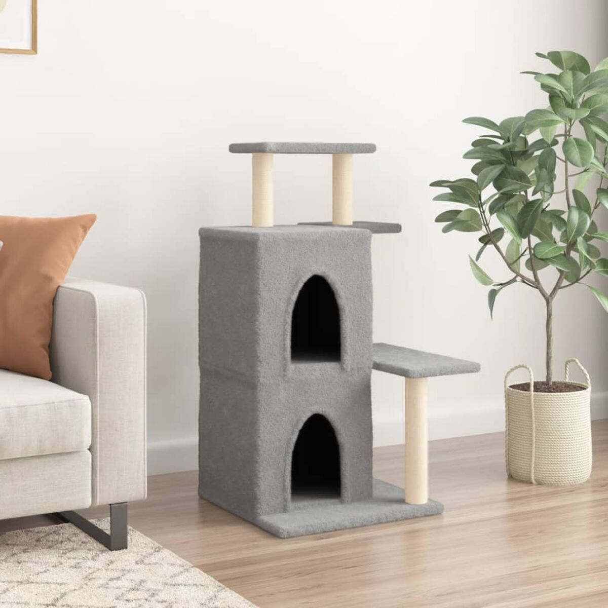 Grauer Katzenbaum mit mehreren Ebenen, Bögen und neutralem Teppich.