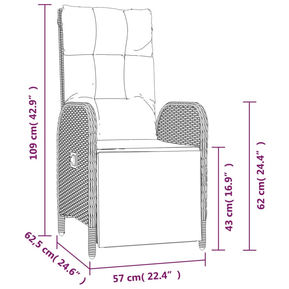 Rattan-Sessel mit hohem Rücken, hellem Kissen und Abmessungen in cm. Gewebtes Design.