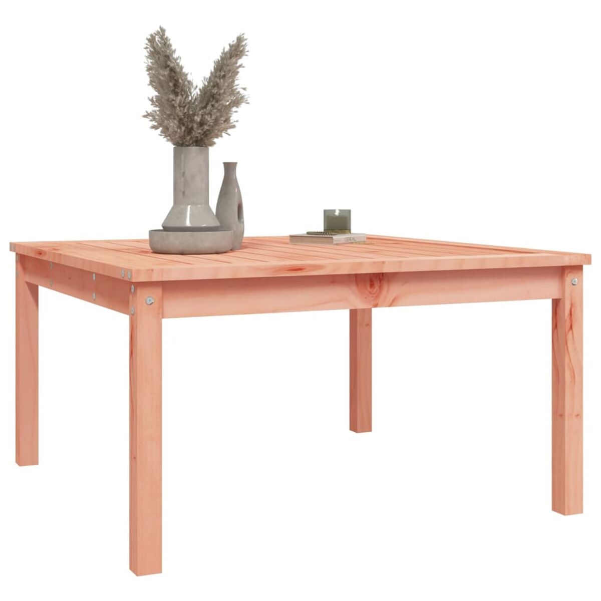 Quadratischer Holztisch mit Pflanzen und Kerze. Hellbraune Farbe.