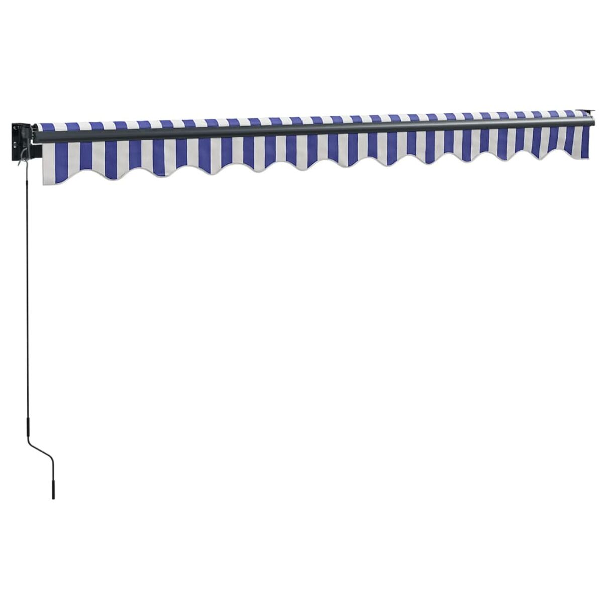 Eine Markise mit blau-weißen Streifen, an einer weißen Wand montiert. Ein Kabel hängt von der Markise herunter.