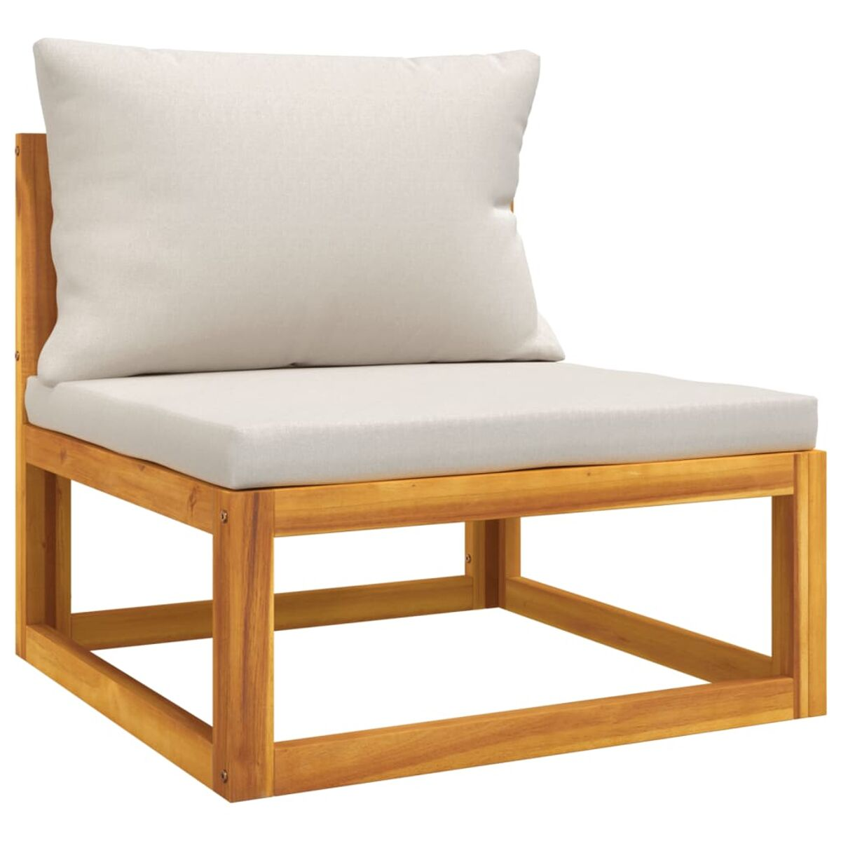 Holz-Außenstuhl mit weißem Kissen. Der Stuhl hat ein einfaches, blockartiges Design.