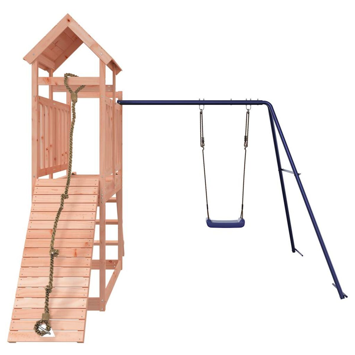 Spielplatz aus Holz mit Rutsche, Kletterseil und Schaukeln.