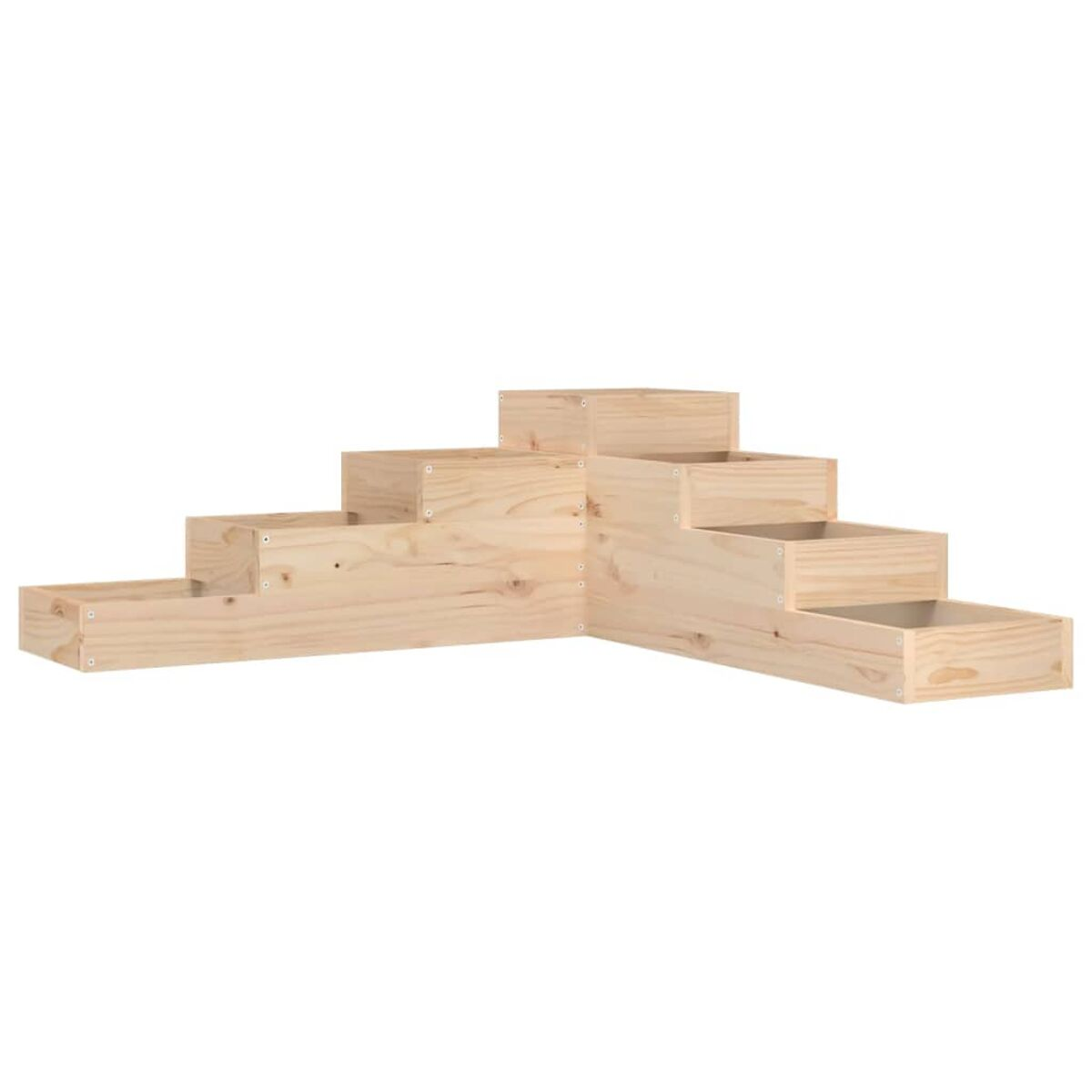 Holzregale in Stufenform, hellbraune Farbe.