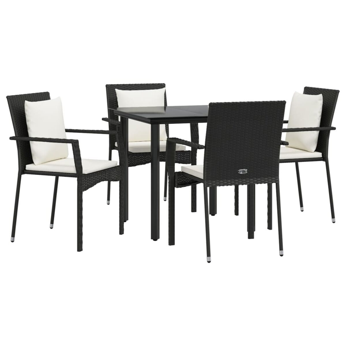 Vier schwarze Stühle mit weißen Kissen und ein schwarzer Tisch. Weißer Hintergrund.