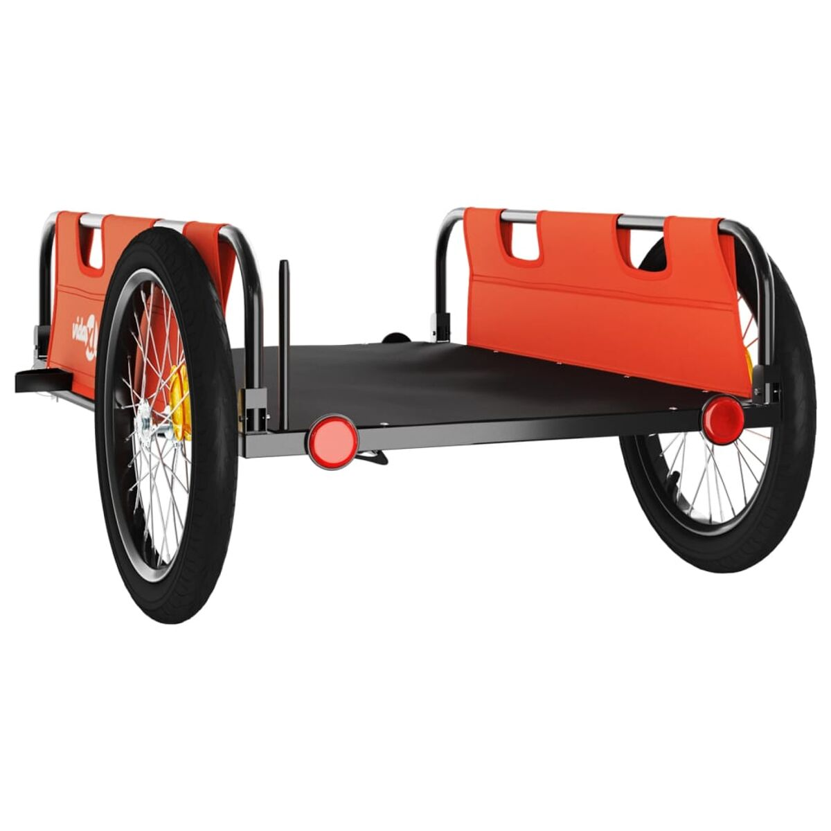 Fahrradanhänger mit orangen Seiten. Schwarz-weißer Hintergrund.