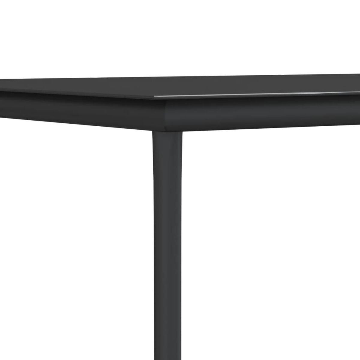 Schwarzes Tischbein auf weißem Hintergrund.