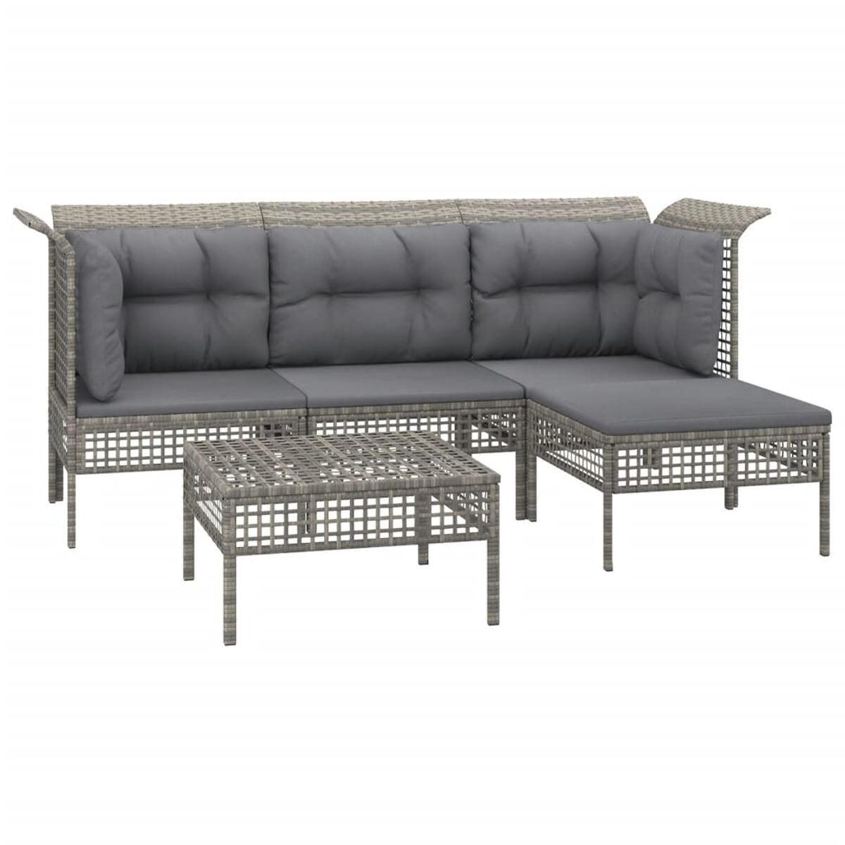 Graues Outdoor-Sofaset aus Korbgeflecht mit Ecksofa, kleinem Tisch und Einzelsofa auf weißem Grund.