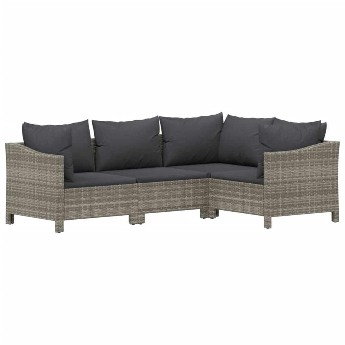 Ein graues Ecksofa aus Rattan mit dunkelgrauen Kissen. Das Sofa hat ein schlichtes, modernes Design.