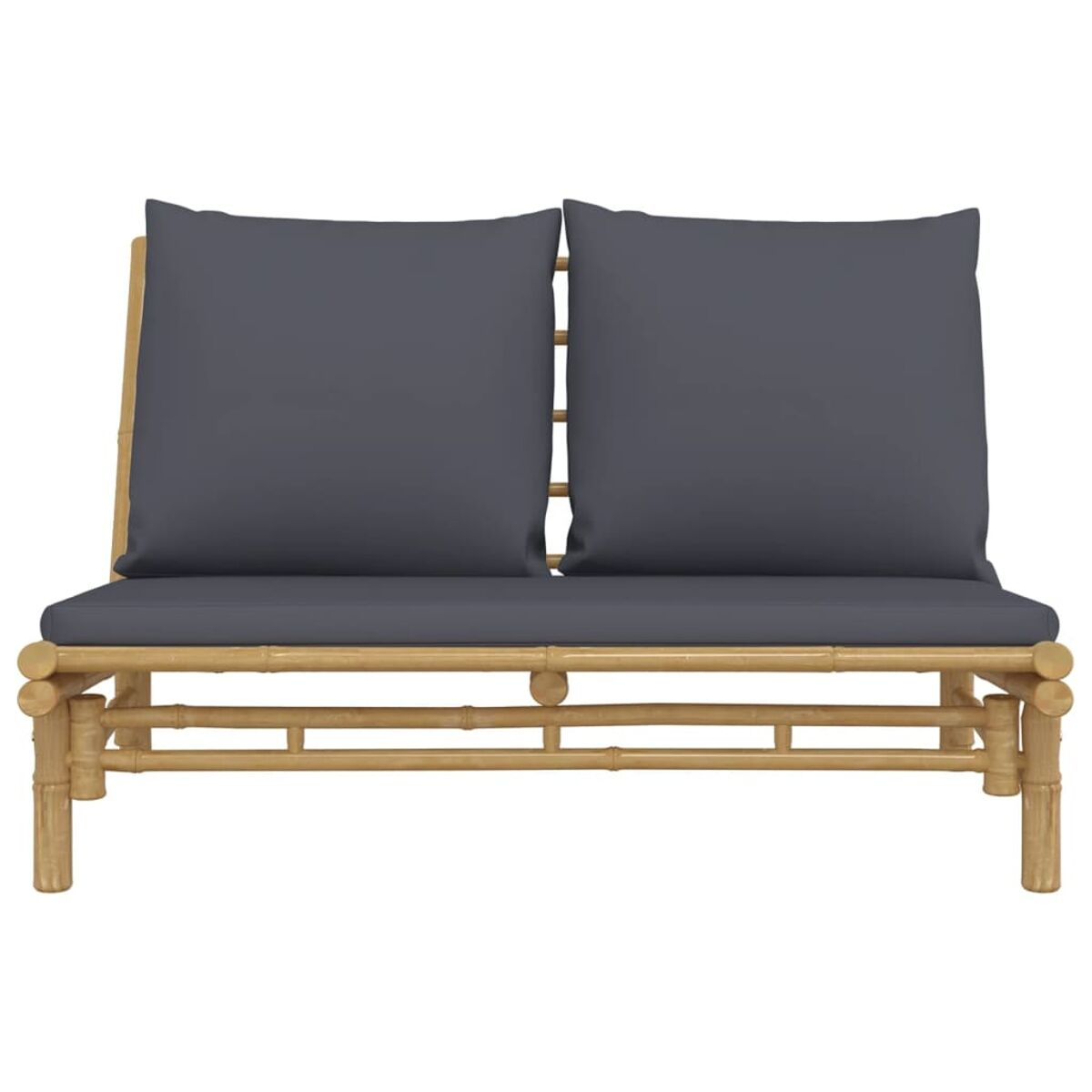Zweisitzer-Bambus-Sofa mit zwei dunkelgrauen Kissen. Weißer Hintergrund.