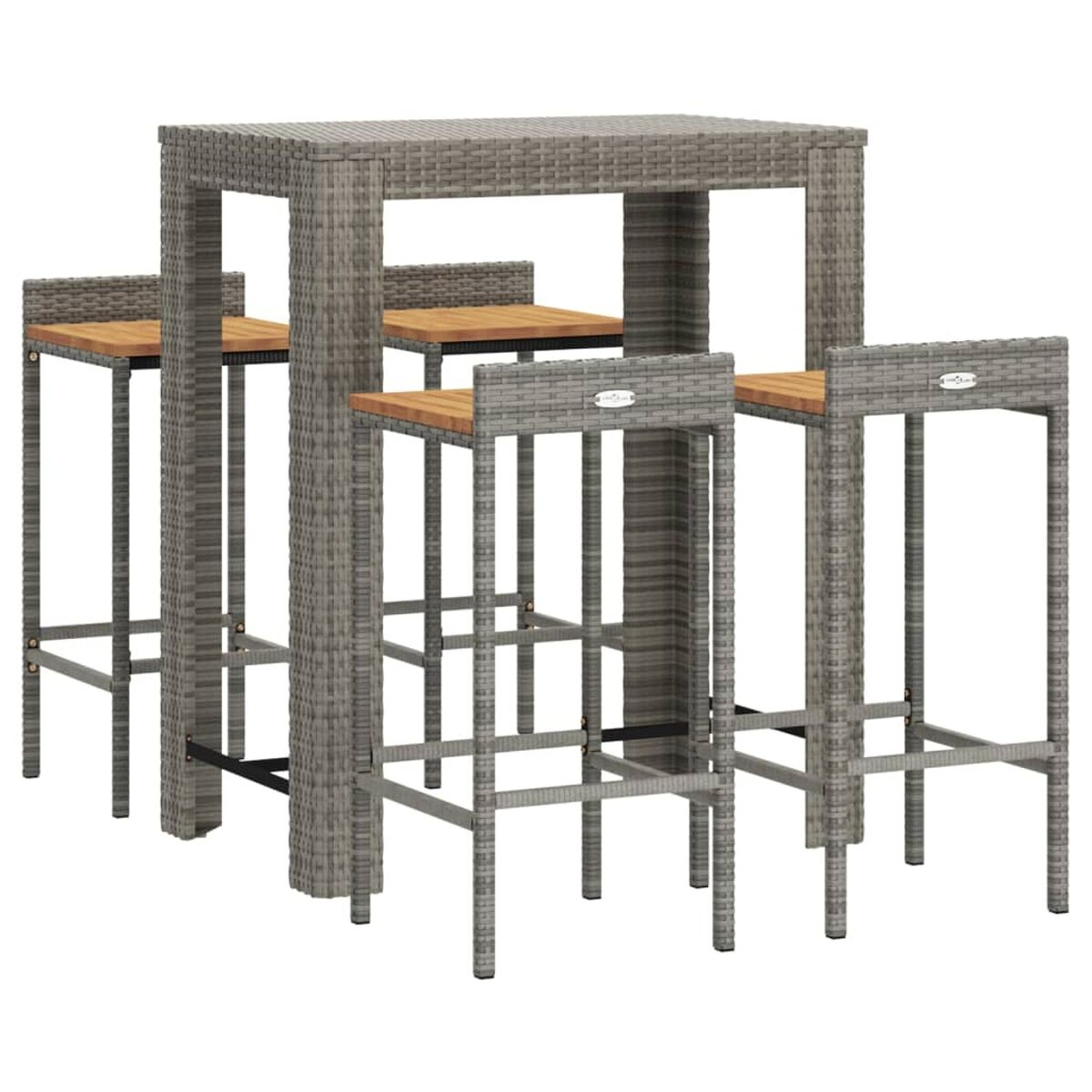 Ein graues Bar-Set aus Korbgeflecht mit einem quadratischen Tisch und drei passenden Barhockern.