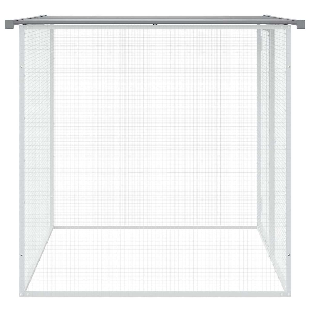 Ein quadratischer Hühnerstall aus Metall mit einem Maschendach und Wänden. Der Stall ist leer.