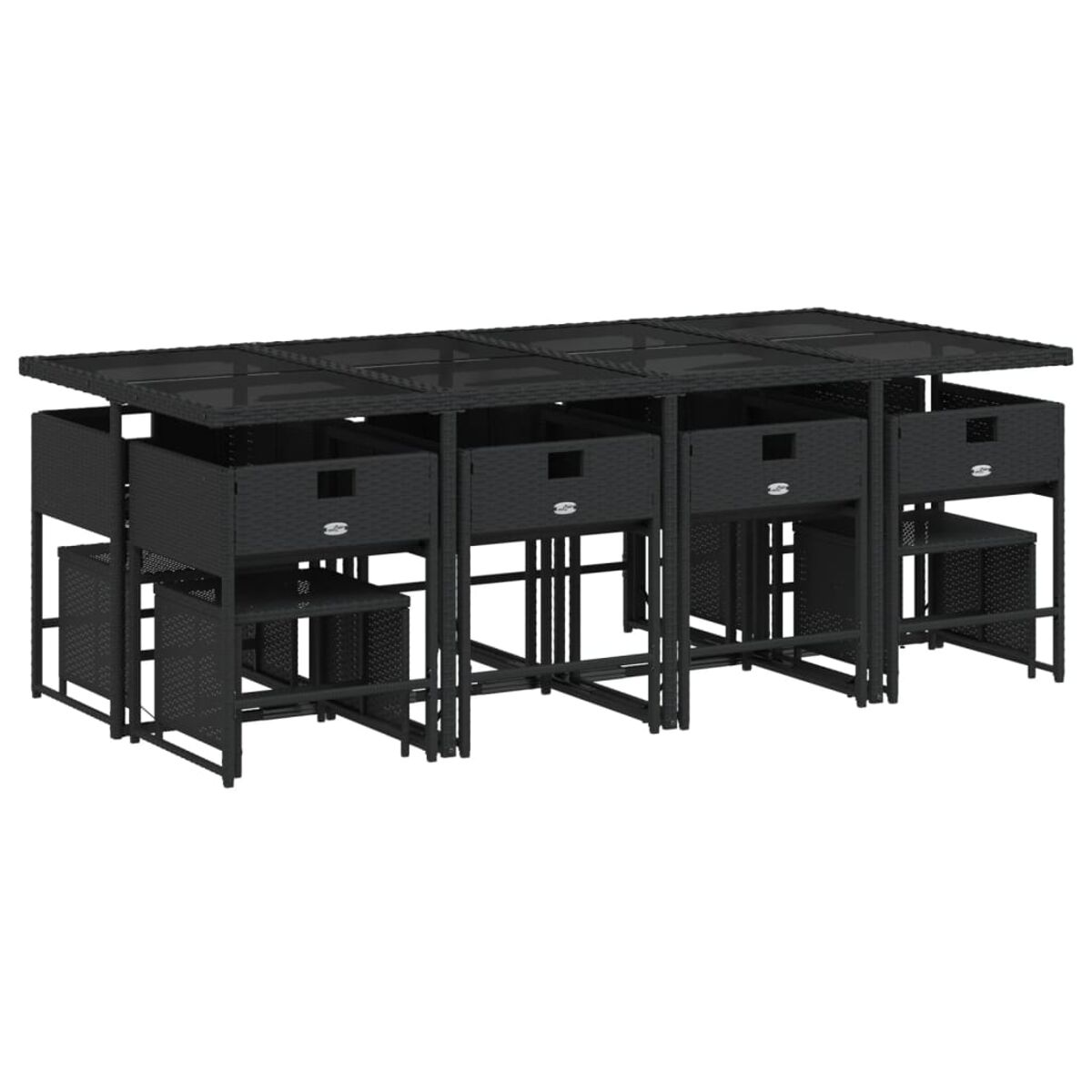 Set da pranzo in vimini nero con tavolo lungo e sgabelli. Il set è su sfondo bianco.