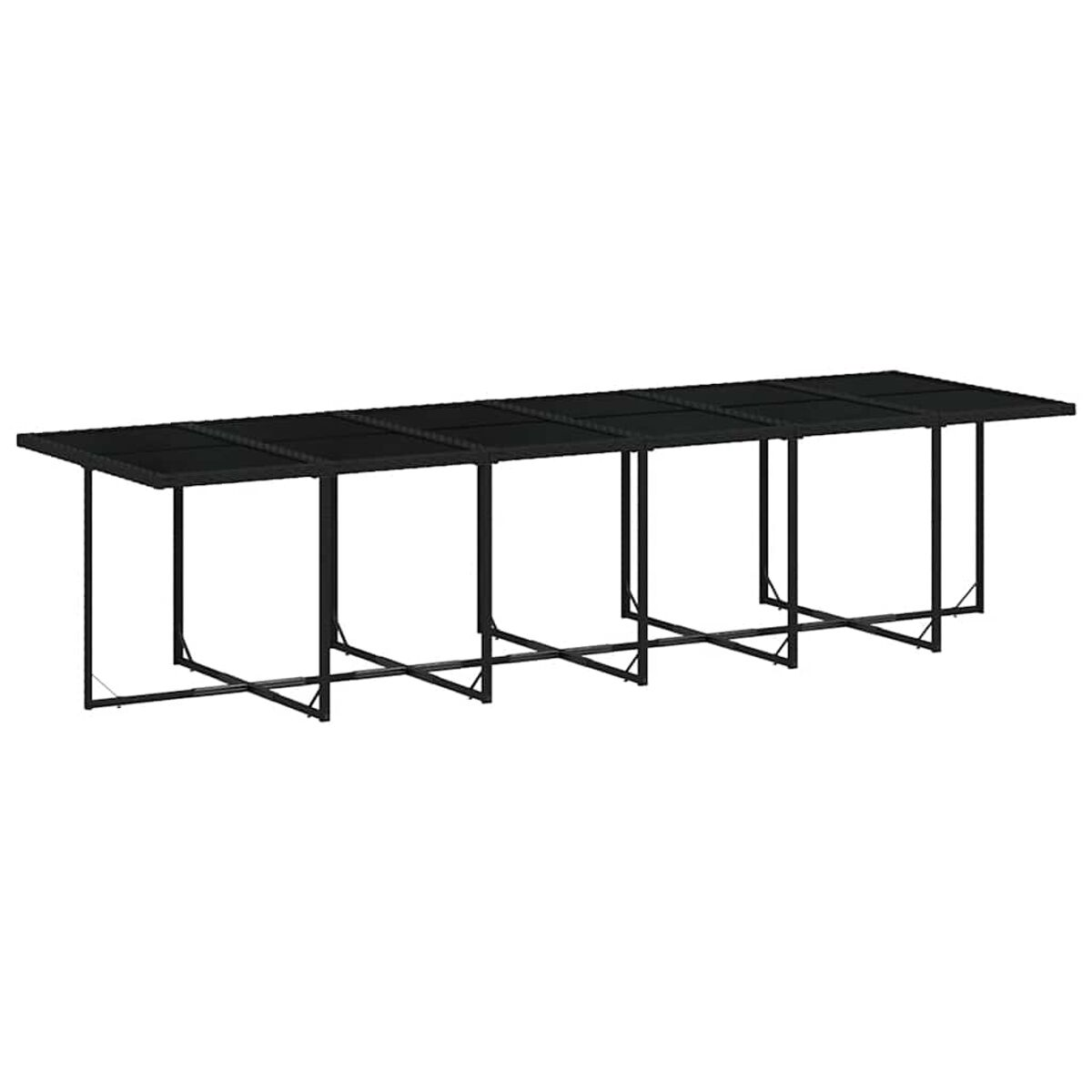 Tavolo lungo nero da esterno con gambe in metallo. Vuoto. Senza sedie. Linee pulite, design moderno.