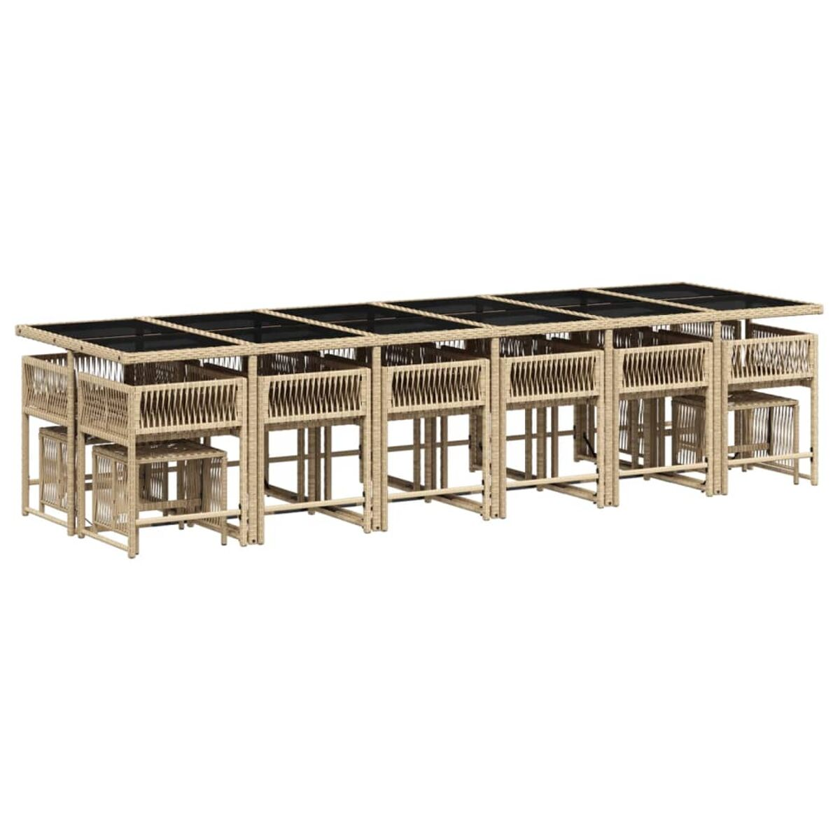 Set da esterno in vimini con tavoli e tettoie nere. Mobili in vimini beige.