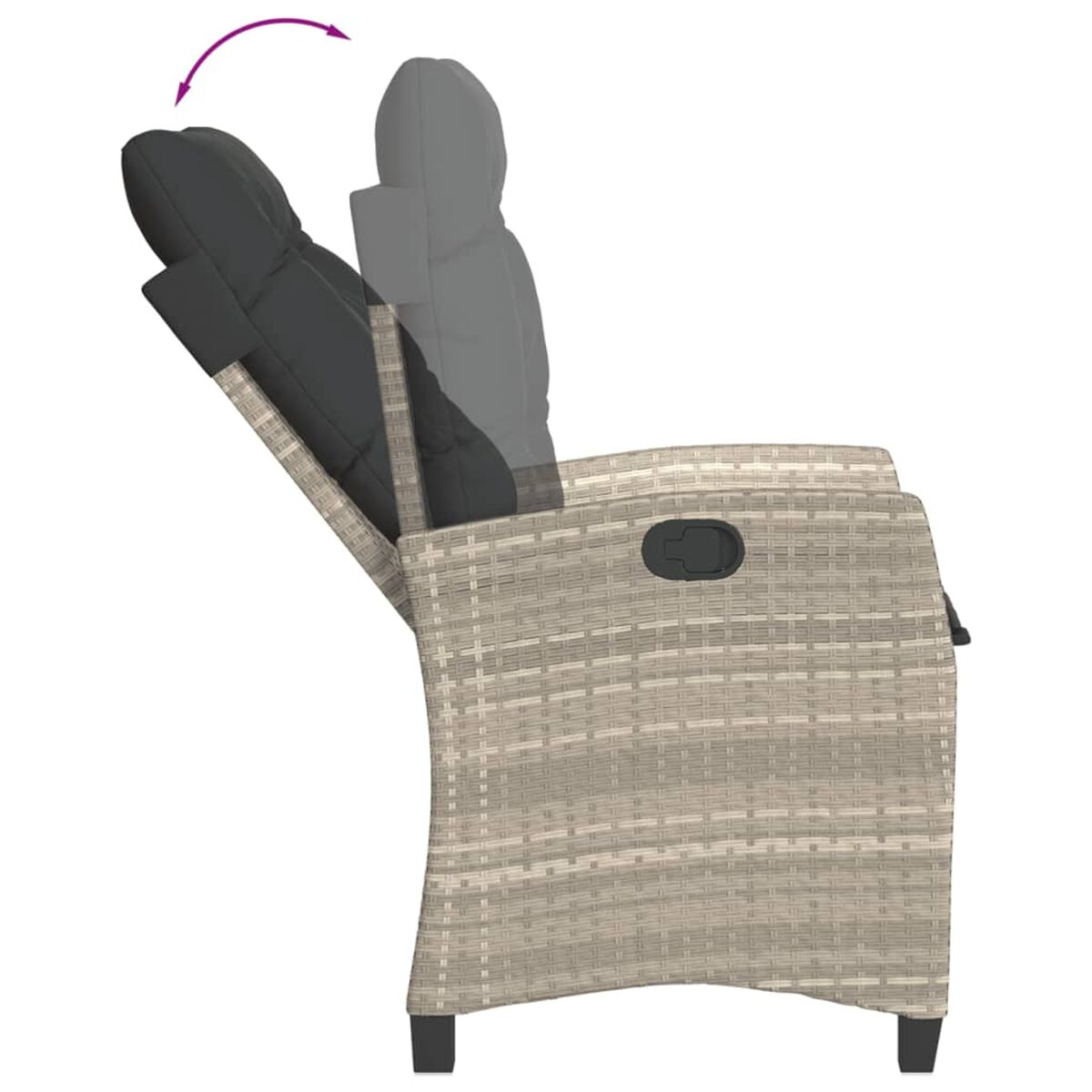 Una sedia in vimini con cuscino grigio, schienale reclinabile. La freccia mostra il movimento.