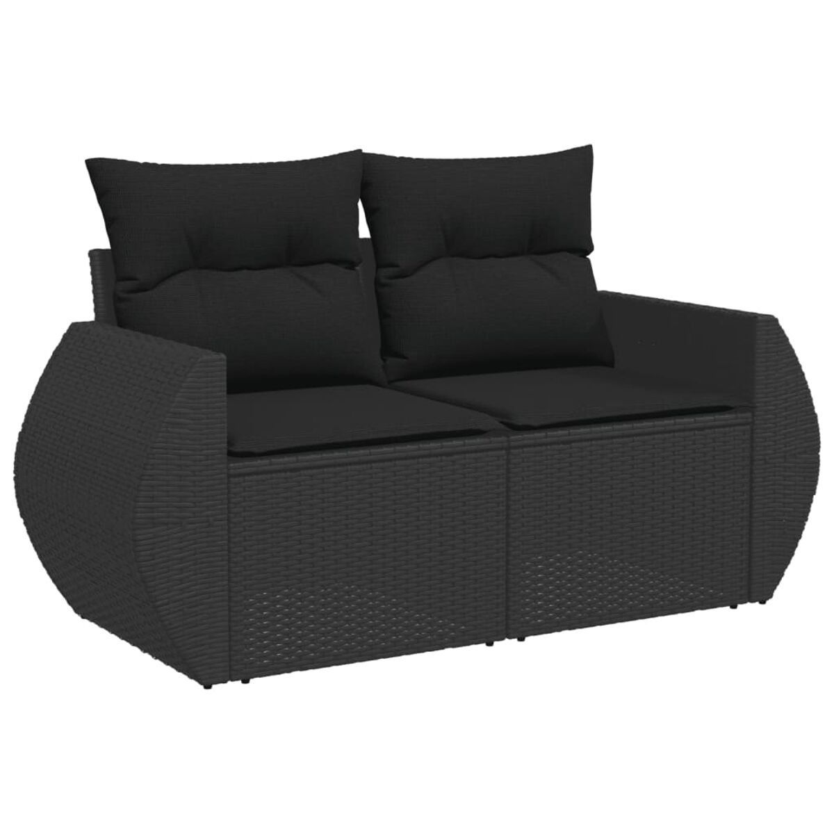 Schwarzes Korbmöbel-Sofa mit schwarzen Kissen. Weißer Hintergrund.