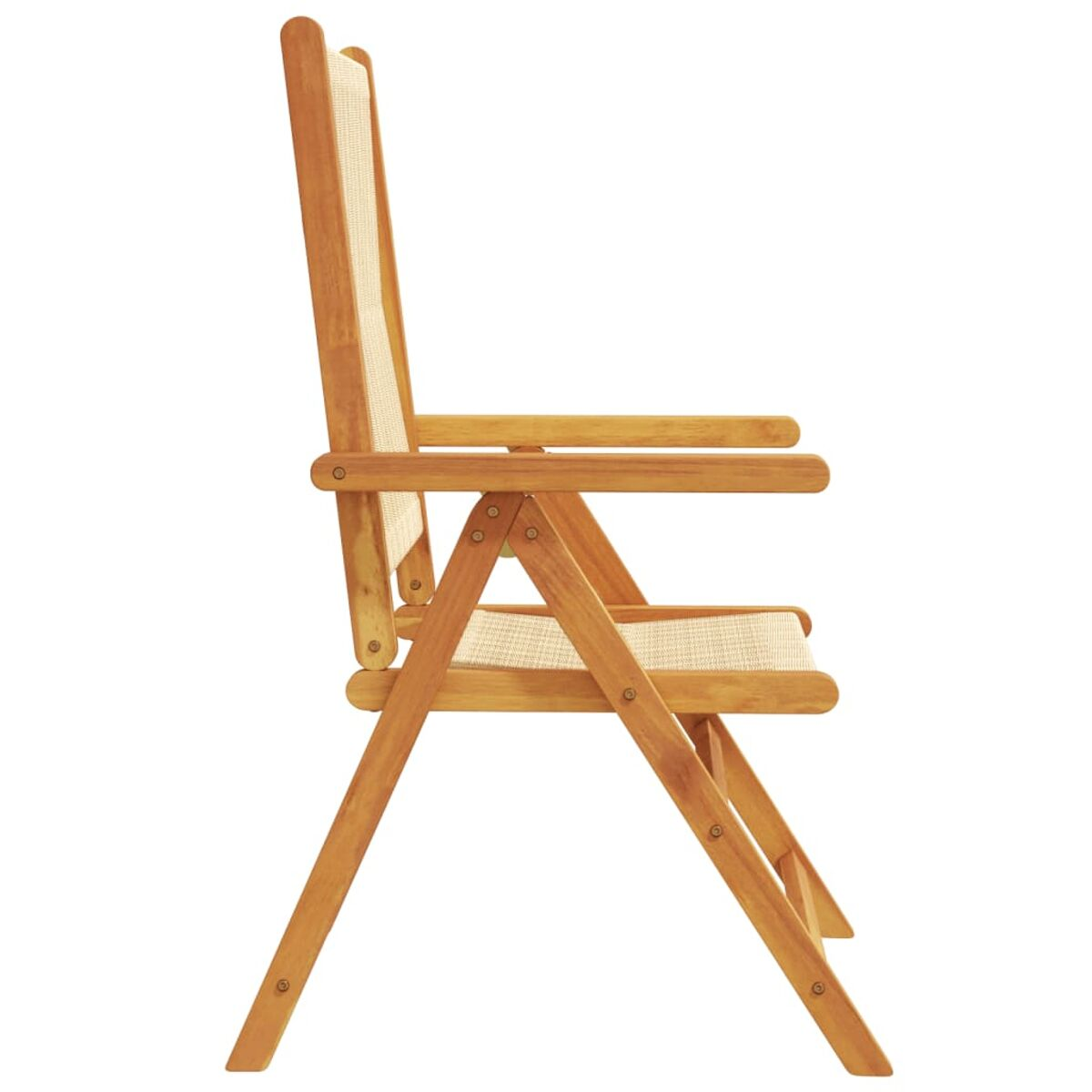 Ein Holzklappstuhl mit weißem Stoff Sitz und Rückenlehne.