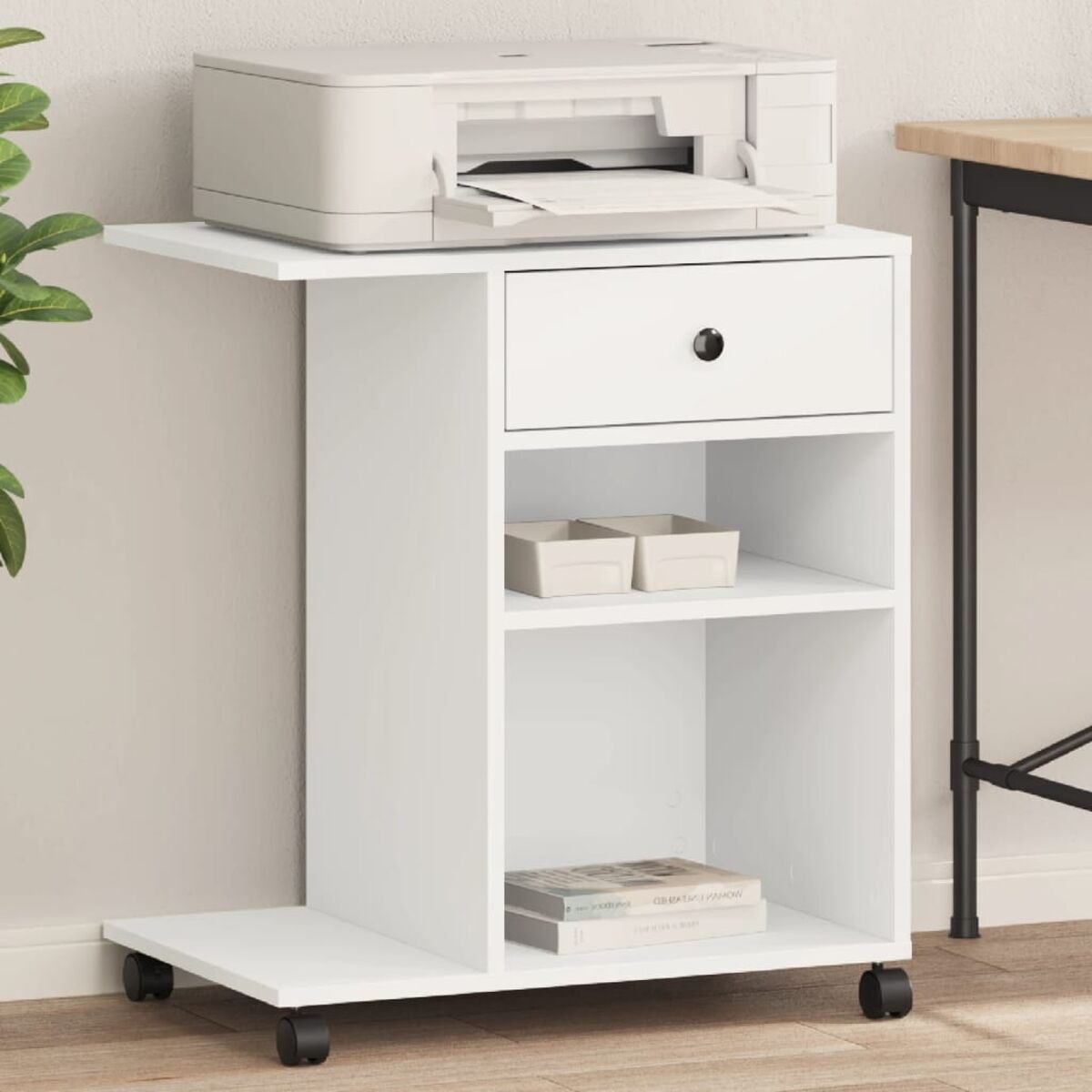 Weißer Schrank mit Drucker, Schublade und Regalen, auf Rädern.