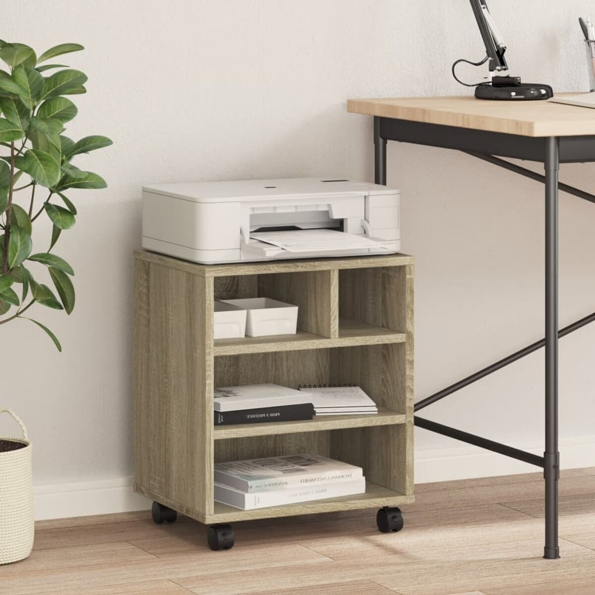 Schreibtisch-Organizer aus Holz mit Drucker oben. Bücher und Zubehör sichtbar.