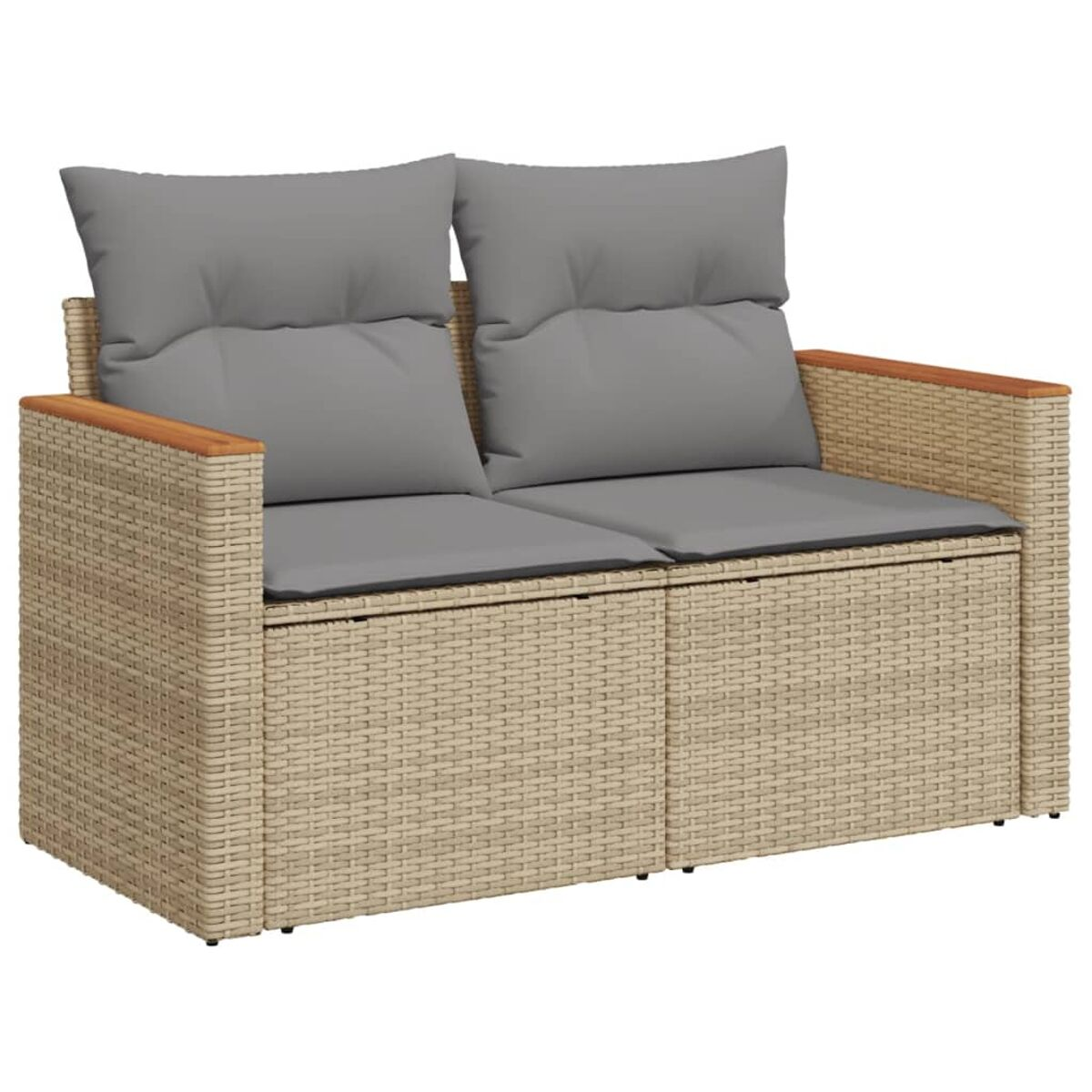 Zweisitzer-Sofa im Rattan-Stil mit grauen Kissen und Holzarmlehnen. Beige Farbe.