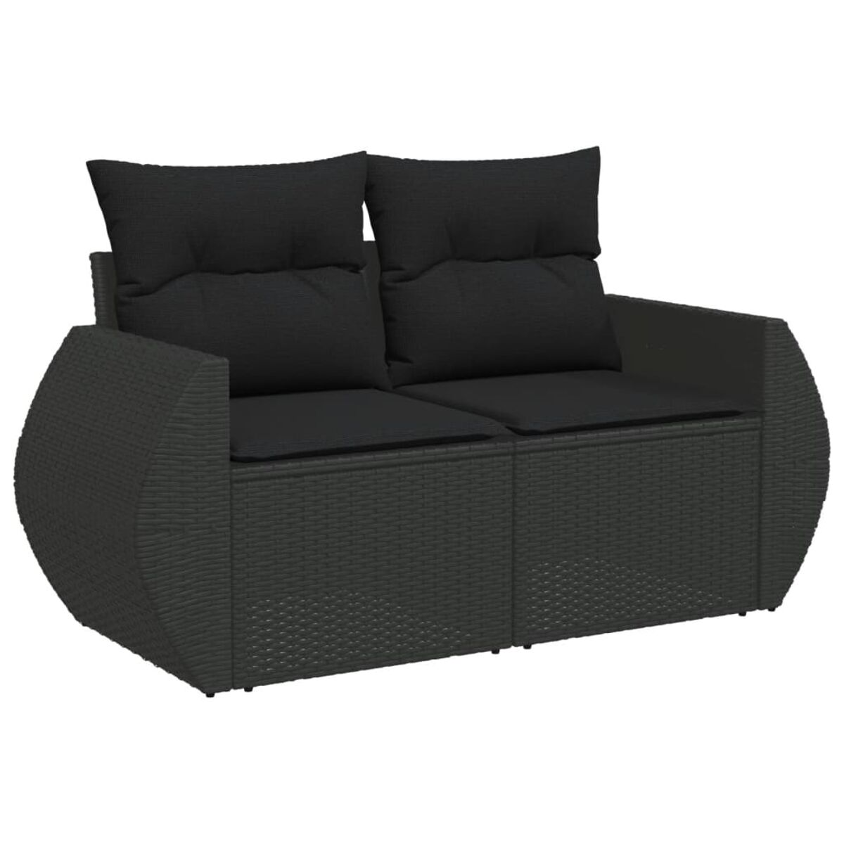 Ein dunkelgraues Rattan-Outdoor-Sofa mit schwarzen Kissen wird isoliert auf weißem Hintergrund gezeigt.