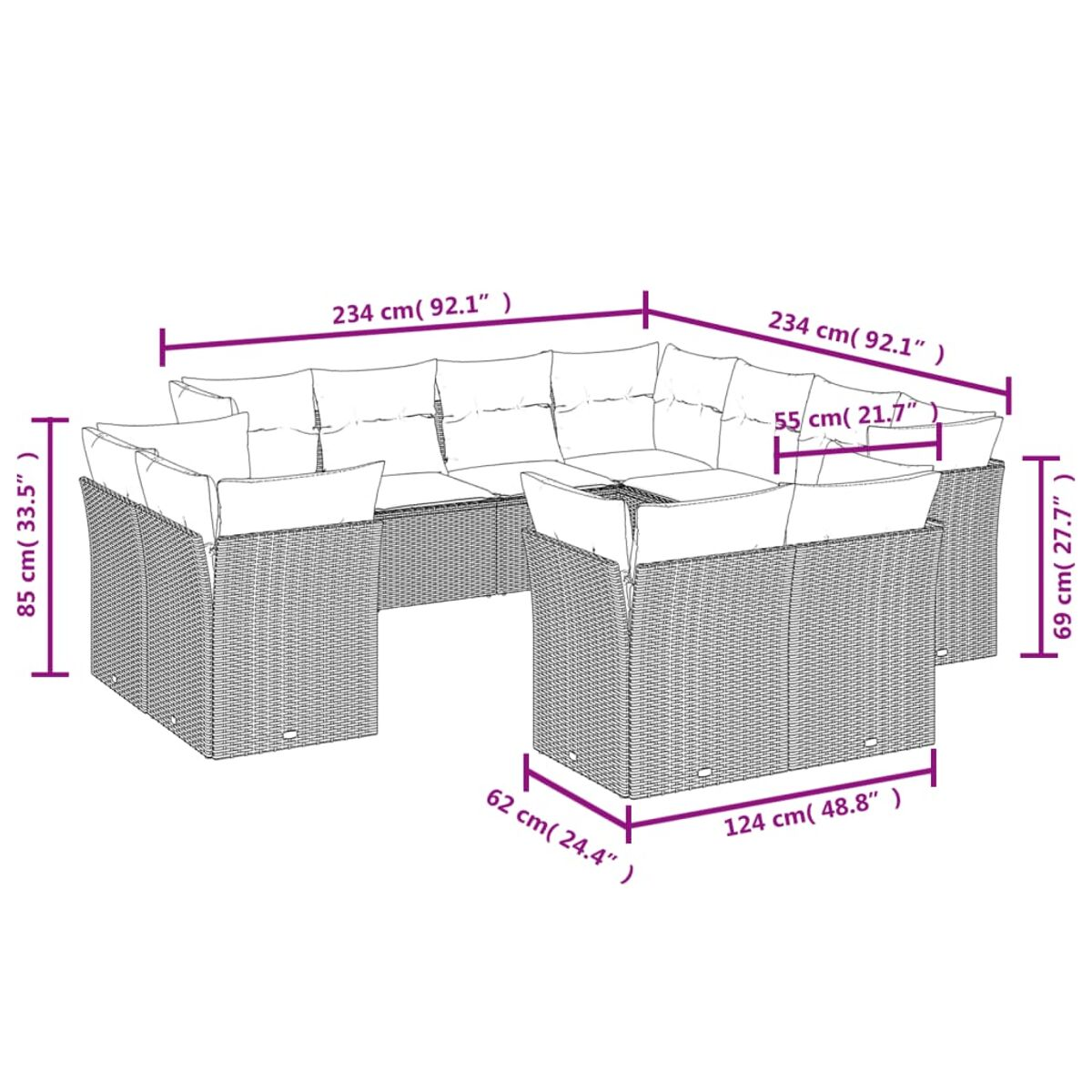 Ein großes L-förmiges Sofa aus Korbgeflecht mit cremefarbenen Kissen, Maße in cm und Zoll.