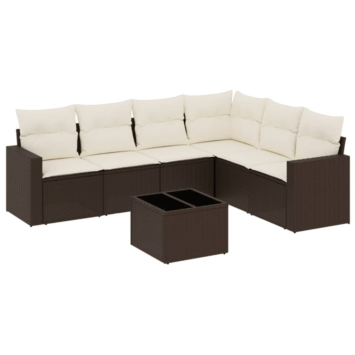 Divano in rattan marrone con cuscini crema. Include tavolino con piano scuro.