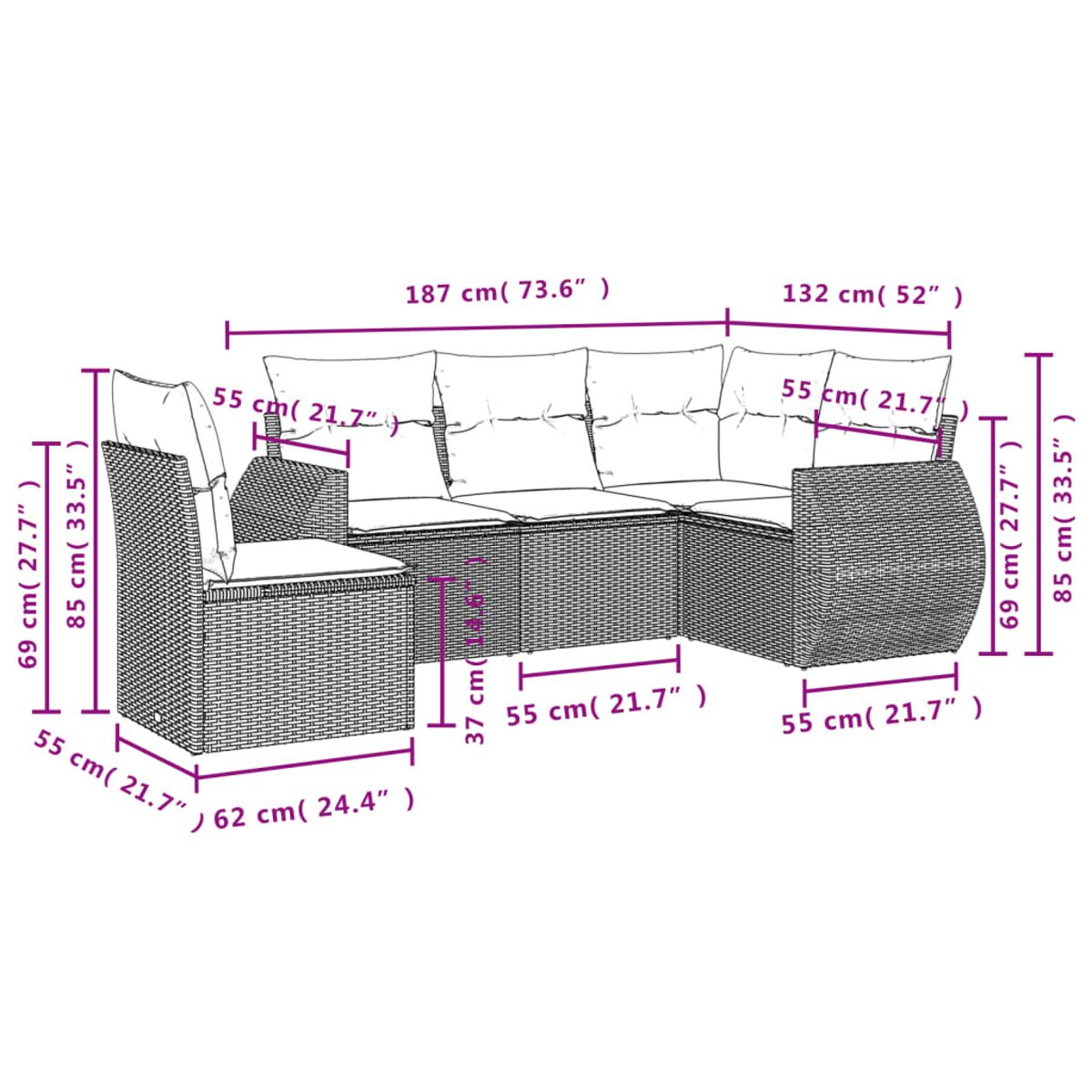 Geflochtenes Ecksofa mit Maßen. Weiße Kissen, braunes Weidengeflecht und weißer Hintergrund.