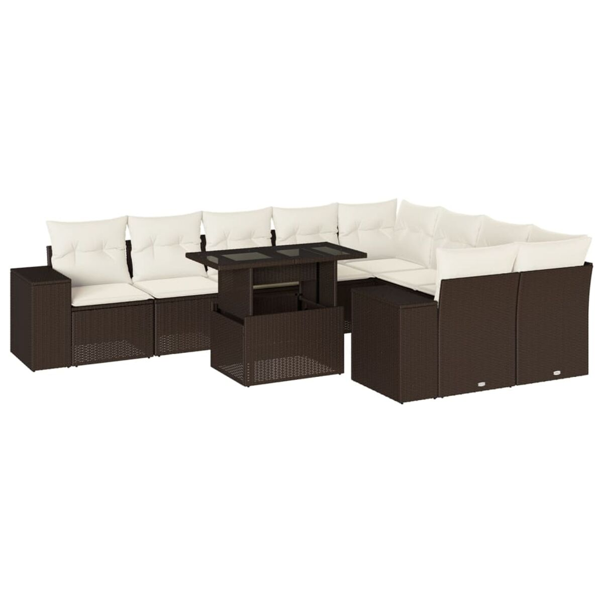 Divano angolare in vimini marrone scuro con cuscini color crema e tavolo su sfondo bianco.